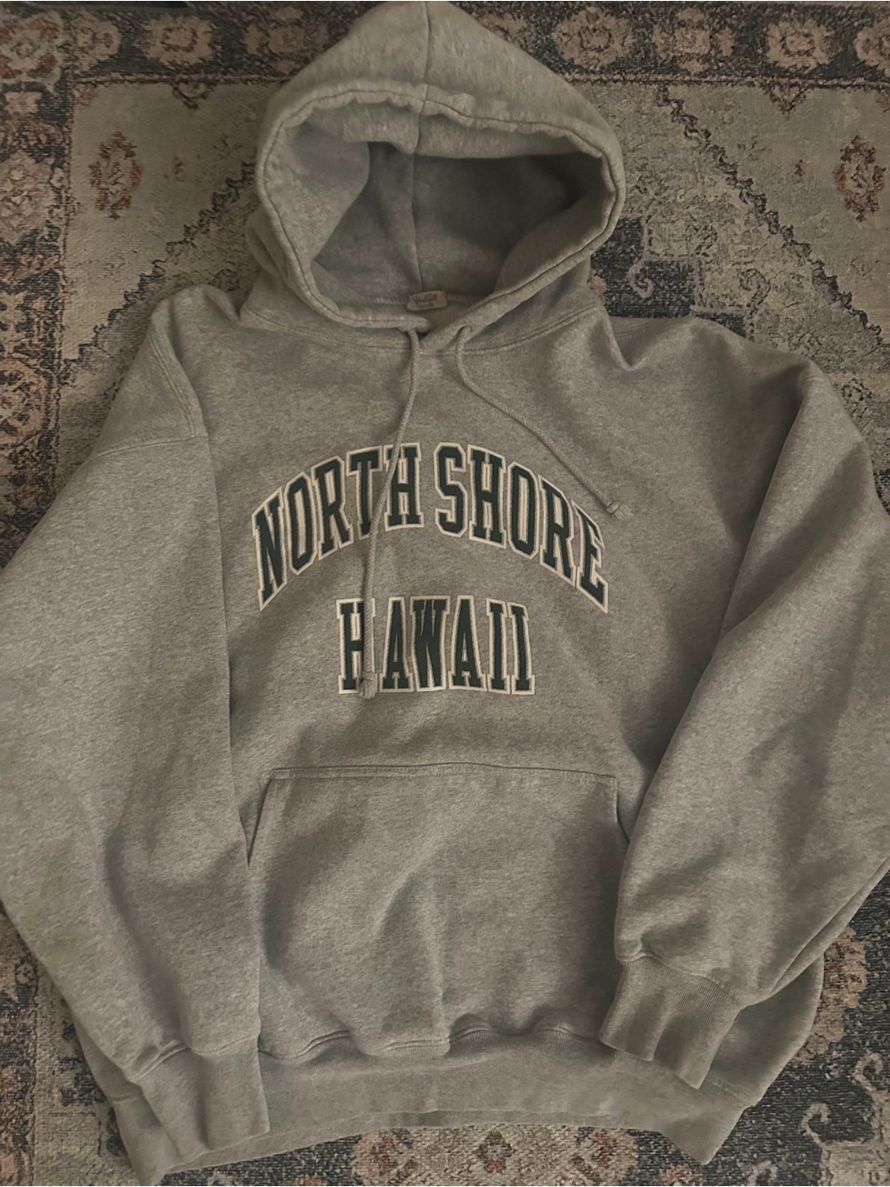 Brandy Melville Gray North Shore Hawaii hoodie #hawaii #surf